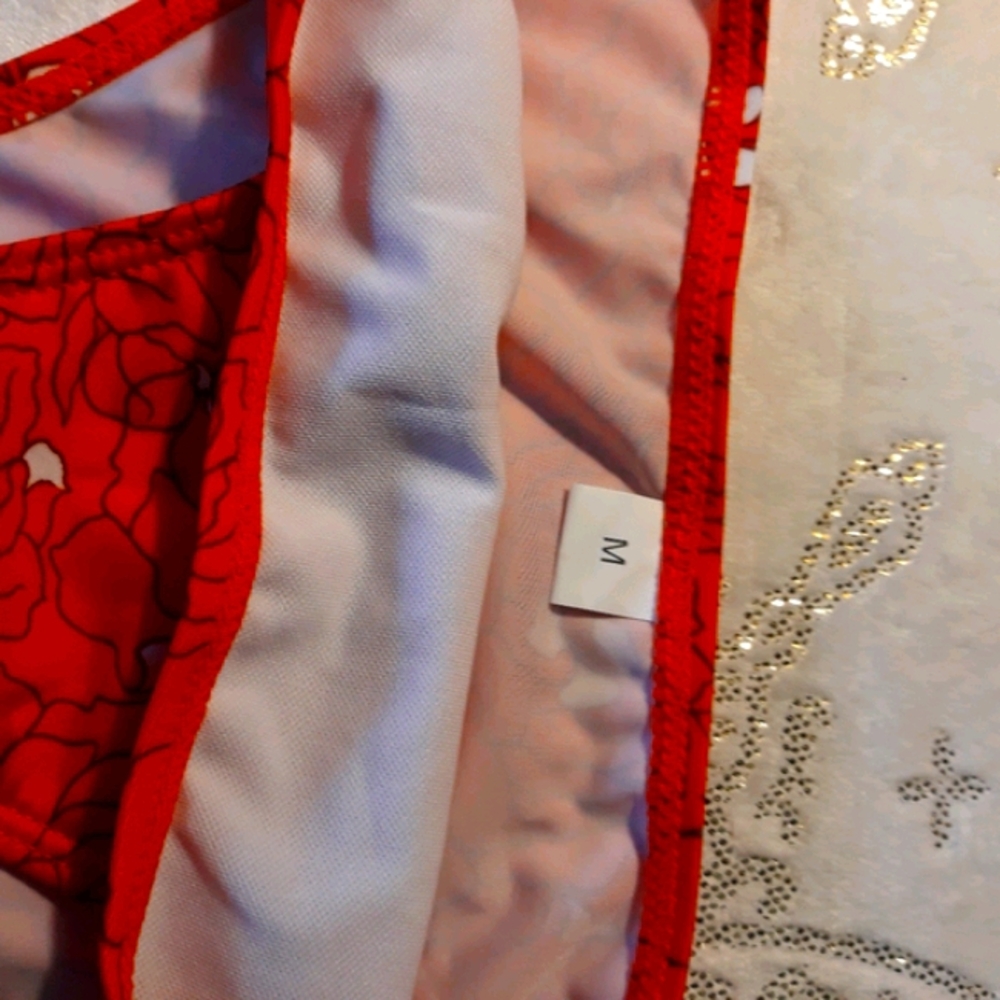 Two-piece Swimsuit - Picture 3 of 5